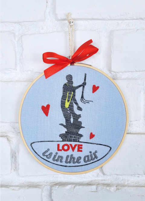 Tamborek Neptun love is in the air Tamborek Neptun love is in the air