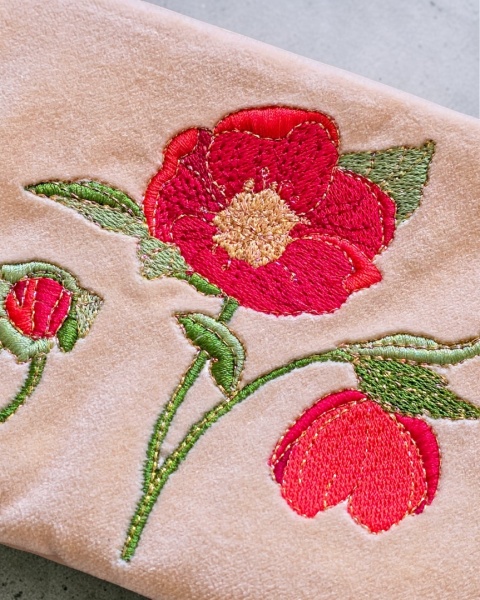 Portmonetka kwiaty ciemiernika (helleborus) aksamit