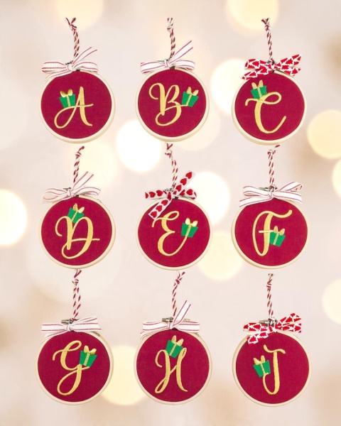 Tamborek świąteczny monogram