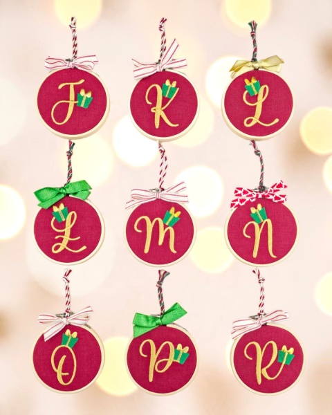 Tamborek świąteczny monogram